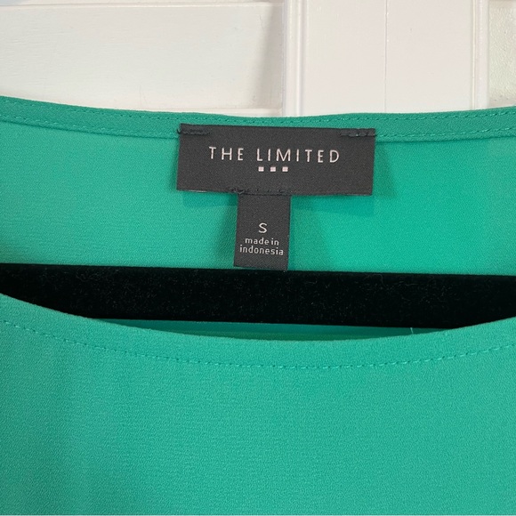 The Limited Asymmetrical Tiered Blouse - Picture 11 of 14